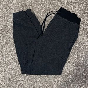 MENS Lululemon at ease jogger size S